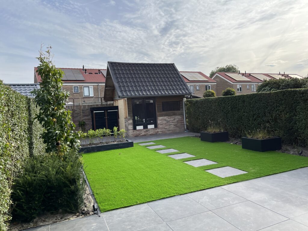 Kunstgras voor een pad